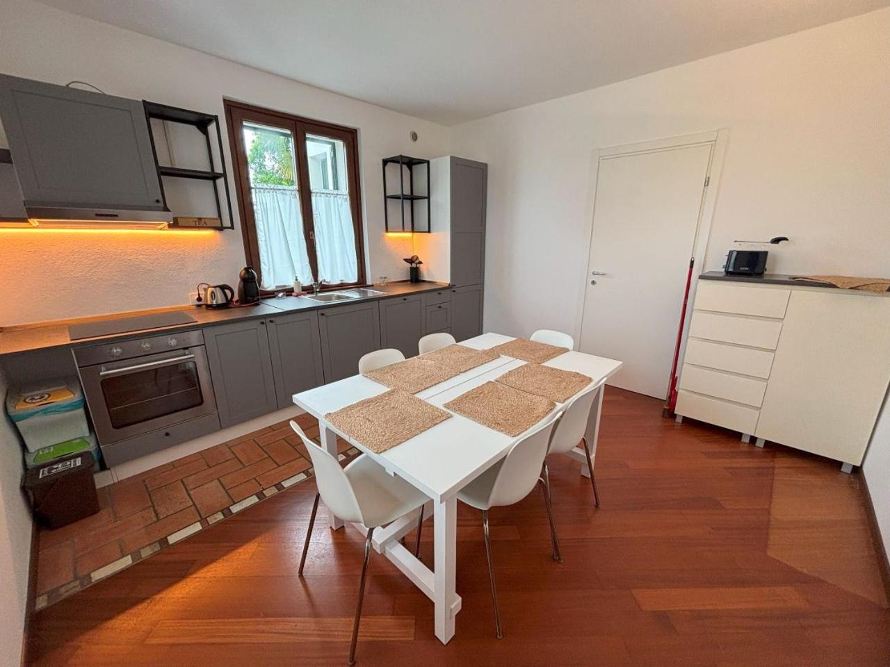 Casa Vacanze Magnolia Borgo Ticino Exterior photo