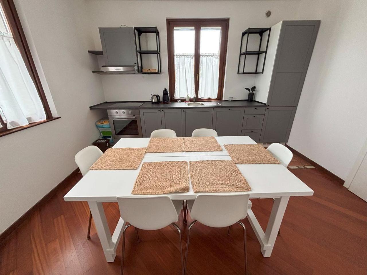 Casa Vacanze Magnolia Borgo Ticino Exterior photo