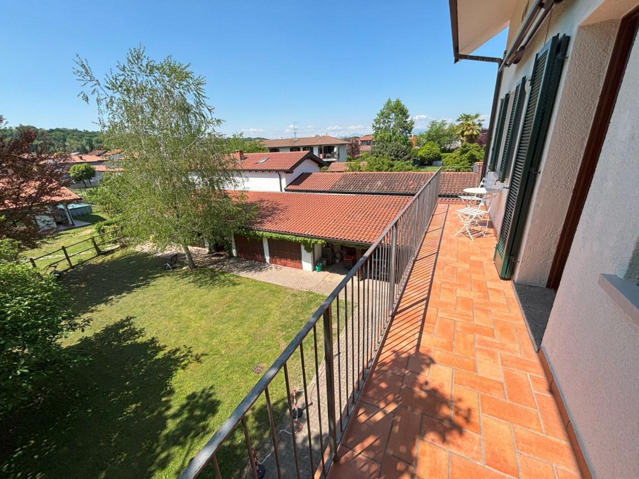 Casa Vacanze Magnolia Borgo Ticino Exterior photo