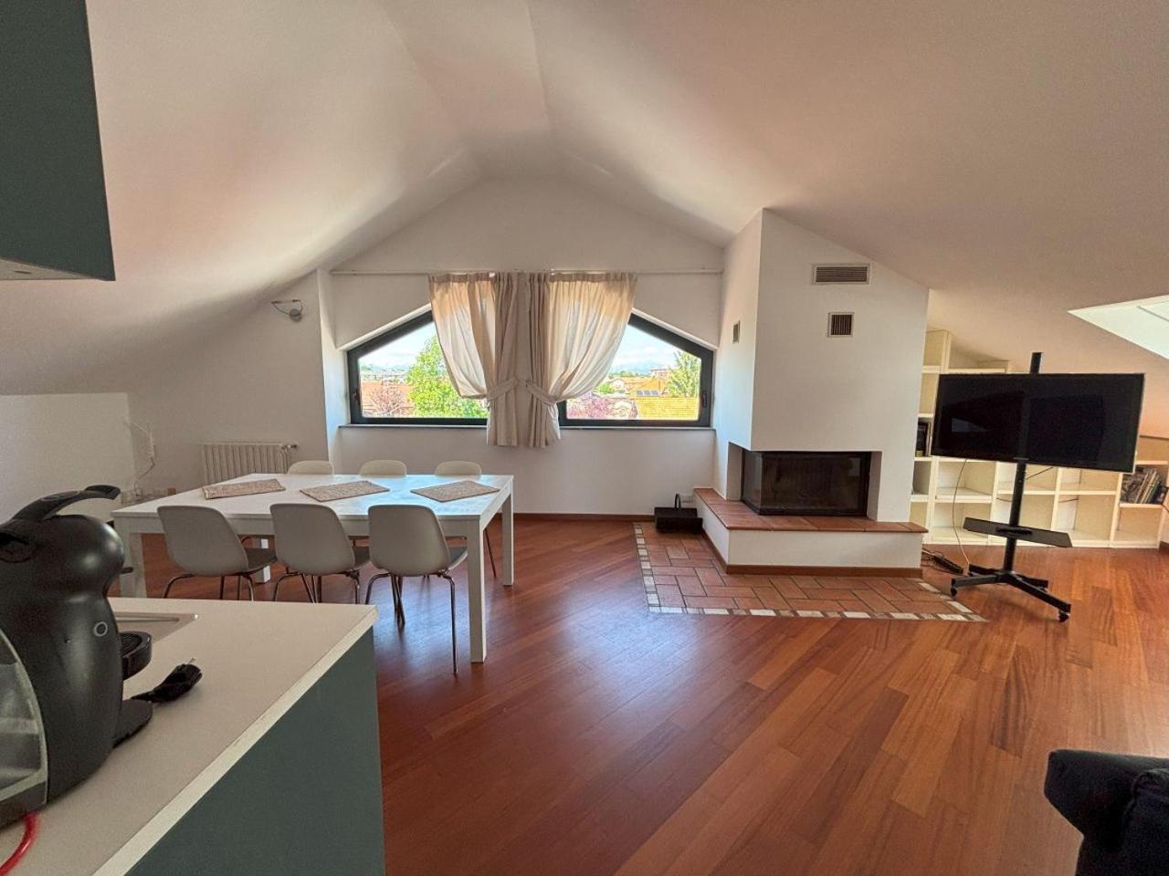 Casa Vacanze Magnolia Borgo Ticino Exterior photo